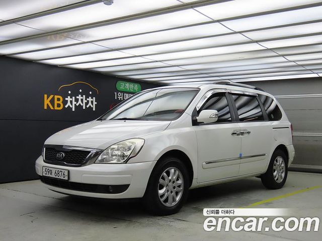 Kia Carnival New Carnival GLX High-Deluxe — пробег 203 106 км — фото 1 из 5