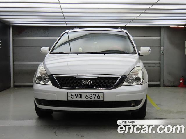 Kia Carnival New Carnival GLX High-Deluxe — пробег 203 106 км — фото 2 из 5