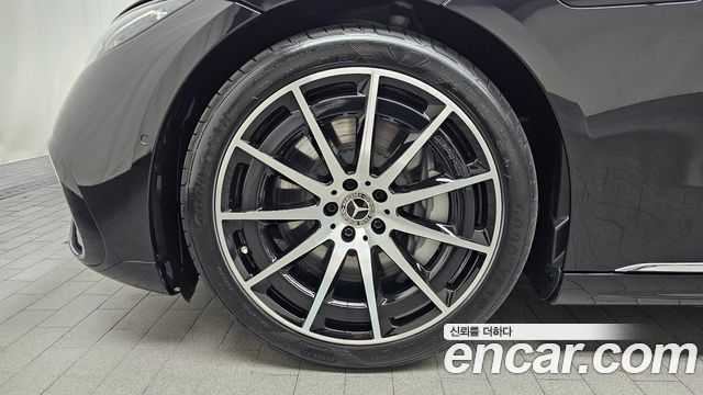Mercedes-Benz EQS из Кореи Encar