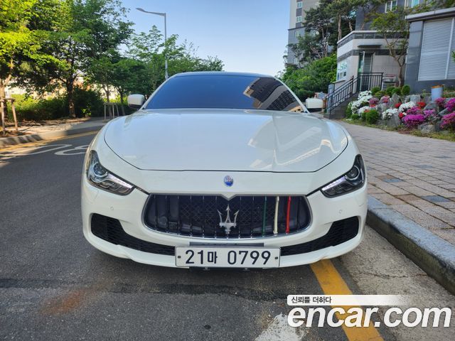 Maserati Ghibli 3.0 Diesel 3rd — пробег 124 000 км — фото 3 из 5