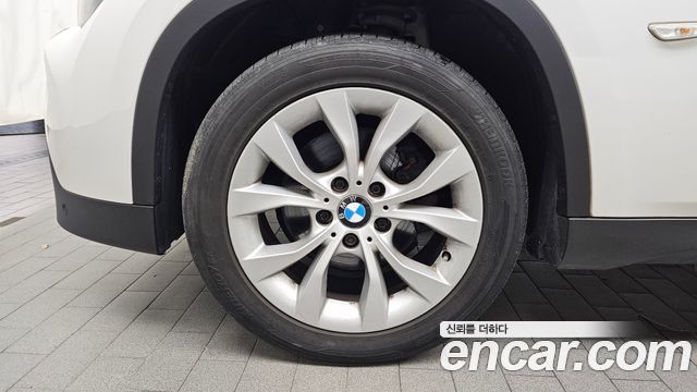 BMW X1 xDrive 18d — пробег 125 257 км — фото 5 из 5