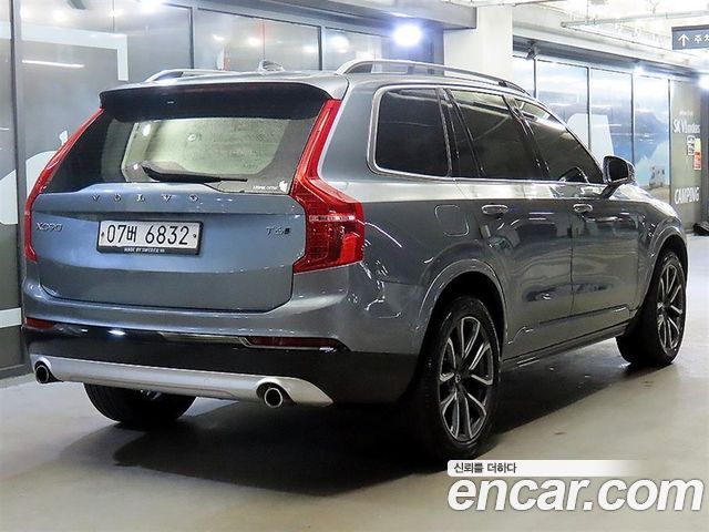 Volvo XC90 T6 Momentum — пробег 100 868 км — фото 2 из 5