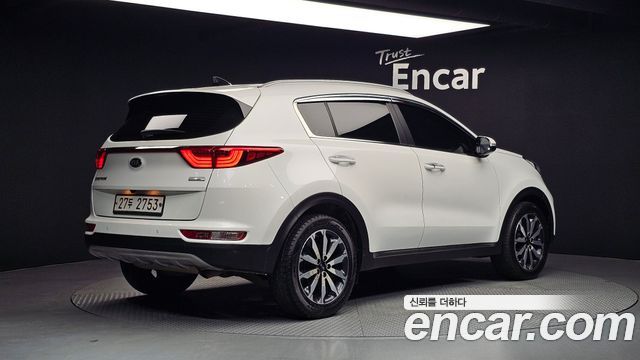 Kia Sportage из Кореи Encar