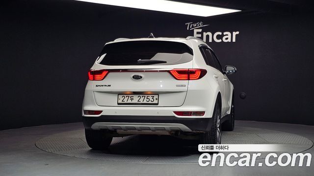 Kia Sportage из Кореи Encar