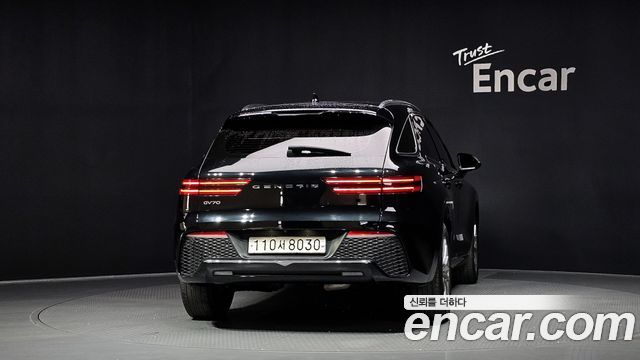 Genesis GV70 из Кореи Encar