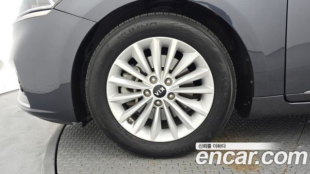 Kia K7 из Кореи Encar