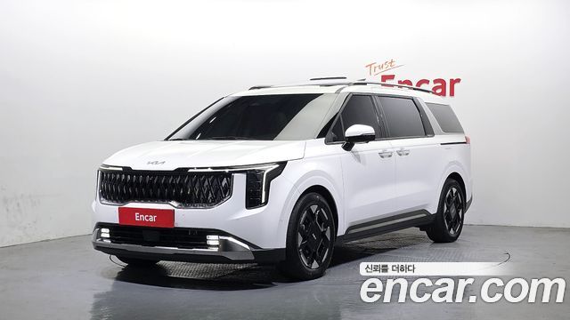 Kia Carnival 7-Seater Signature — пробег 60 399 км — фото 1 из 5