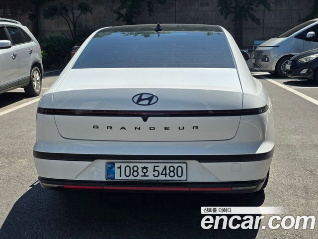 Hyundai Grandeur Honors — пробег 12 000 км — фото 5 из 5