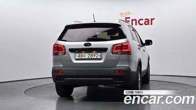 Kia Sorento Diesel 2.0 2WD TLX High-Deluxe — пробег 265 498 км — фото 4 из 5
