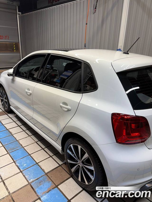Volkswagen Polo из Кореи Encar