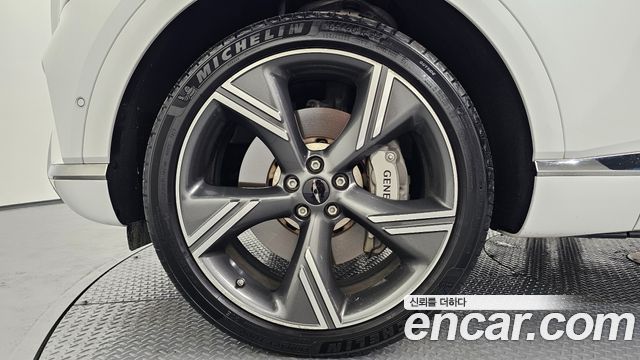 Genesis GV80 из Кореи Encar