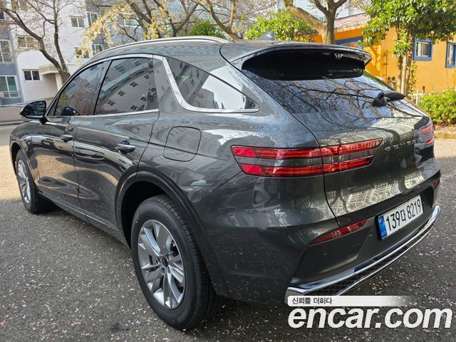 Genesis GV70 2.5T Gasoline 2WD — пробег 1 859 км — фото 4 из 5