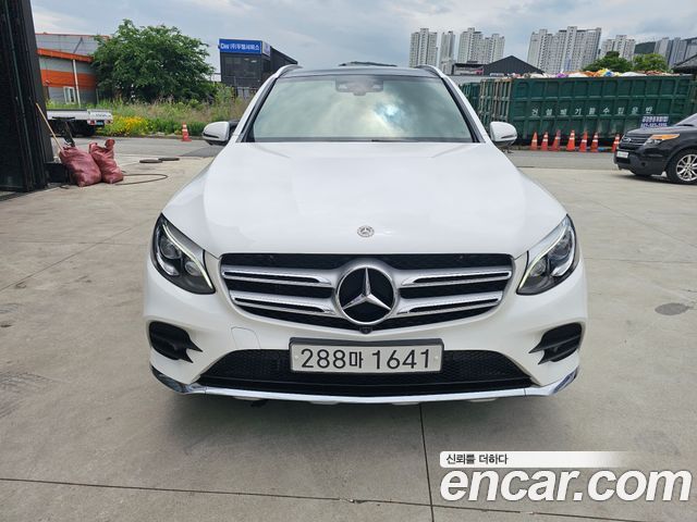 Mercedes-Benz GLC-Class GLC300 4MATIC AMG Line — пробег 29 061 км — фото 2 из 5