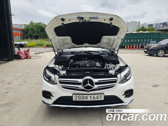 Mercedes-Benz GLC-Class GLC300 4MATIC AMG Line — пробег 29 061 км — фото 5 из 5