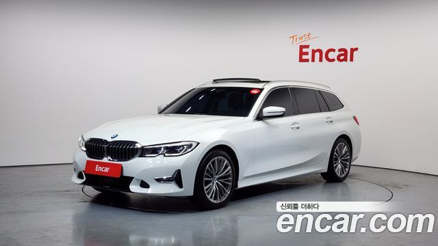 BMW 3-Series 320d Touring Luxury — пробег 49 141 км — фото 1 из 5