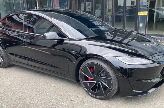 Tesla Model 3 Performance AWD — пробег 500 км — фото 3 из 5