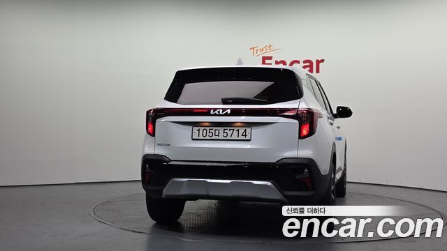 Kia Seltos из Кореи Encar