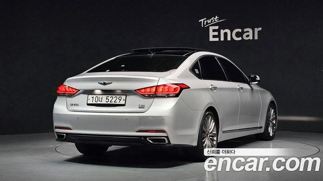 Hyundai Genesis из Кореи Encar