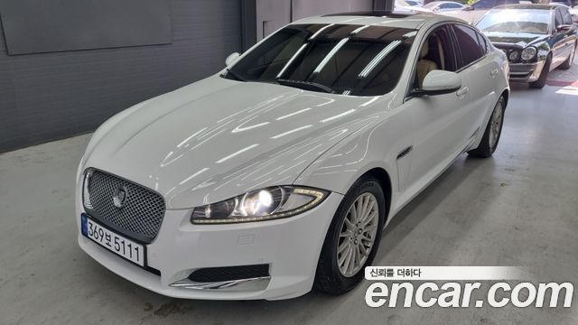 Jaguar XF 2.0 Luxury X250 — пробег 91 797 км — фото 4 из 5