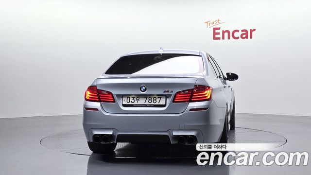 BMW M5 M5 Sedan — пробег 98 187 км — фото 4 из 5