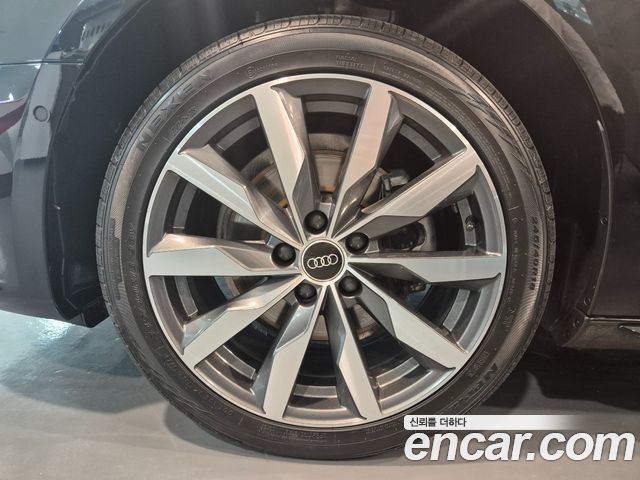 Audi A4 из Кореи Encar