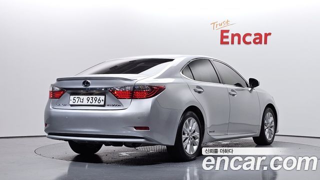 Lexus ES из Кореи Encar
