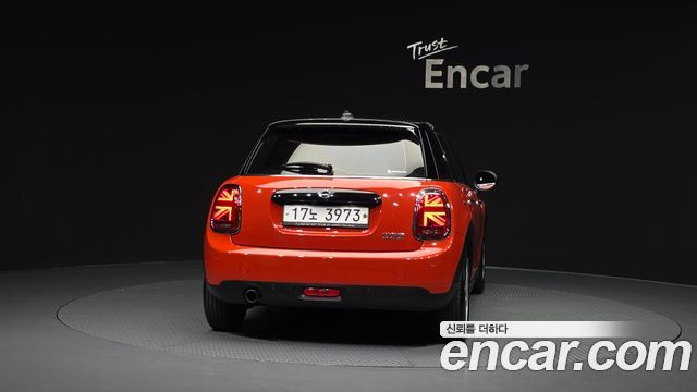 Mini Cooper из Кореи Encar