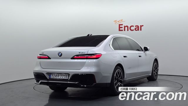 BMW 7-Series из Кореи Encar