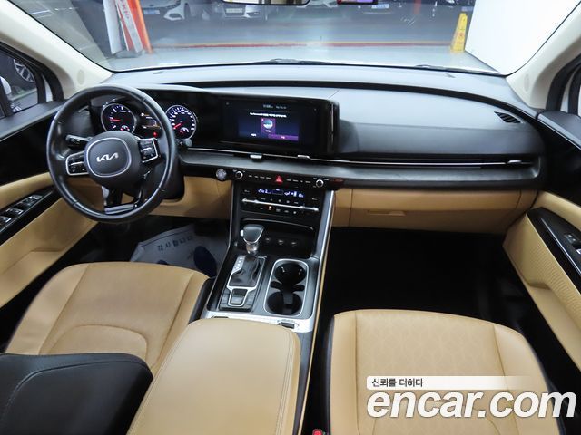 Kia Carnival 9-Seater Prestige — пробег 122 615 км — фото 5 из 5