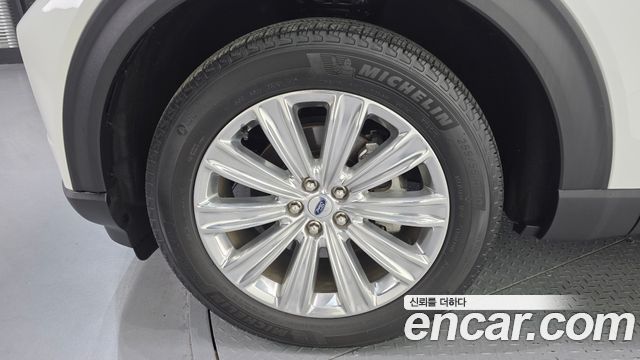 Ford Explorer из Кореи Encar