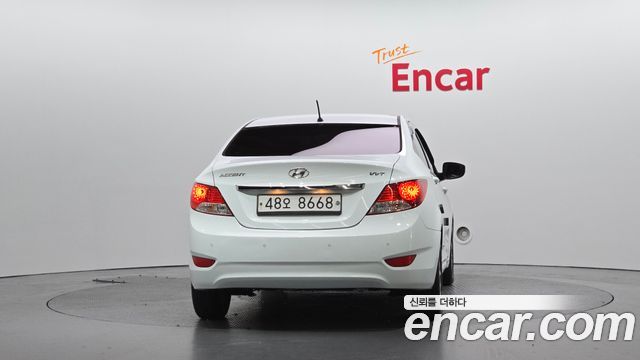 Hyundai Accent 1.4 VVT Modern — пробег 136 322 км — фото 4 из 5