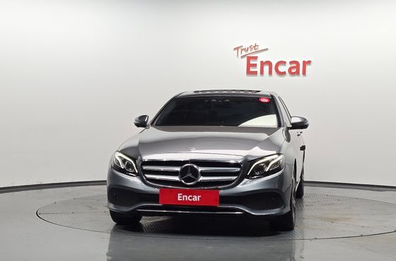 Mercedes-Benz E-Class E300 4MATIC AV Intelligent Drive — пробег 76 318 км — фото 3 из 5