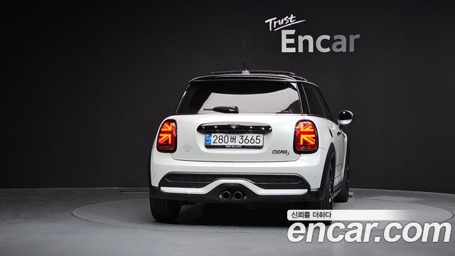 Mini Cooper из Кореи Encar