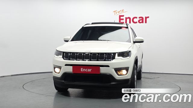Jeep Compass 2.4 Longitude AWD — пробег 41 745 км — фото 3 из 5