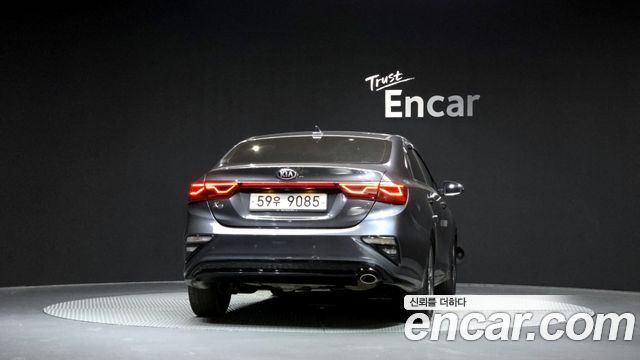 Kia K3 из Кореи Encar