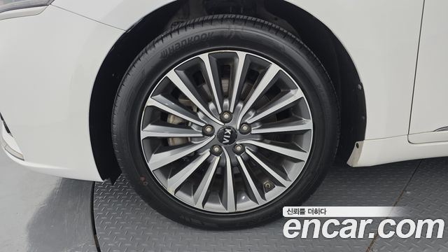 Kia K7 из Кореи Encar