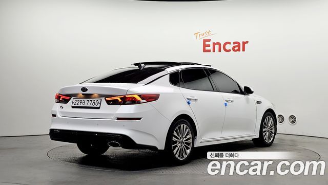 Kia K5 из Кореи Encar