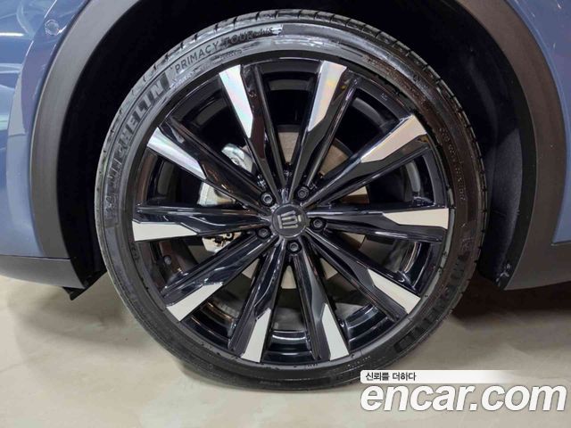 Toyota Crown из Кореи Encar