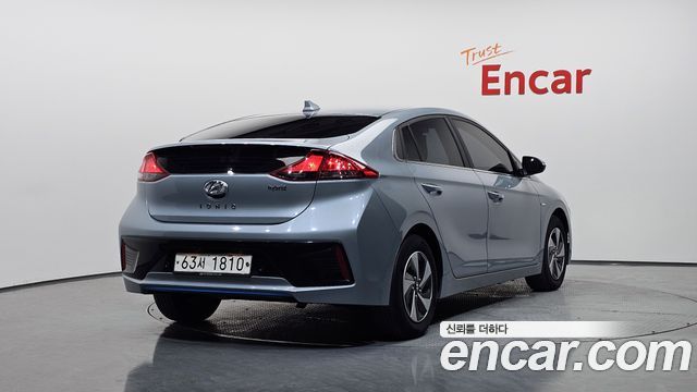 Hyundai Ioniq из Кореи Encar