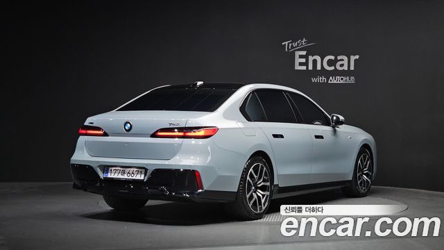 BMW 7-Series из Кореи Encar