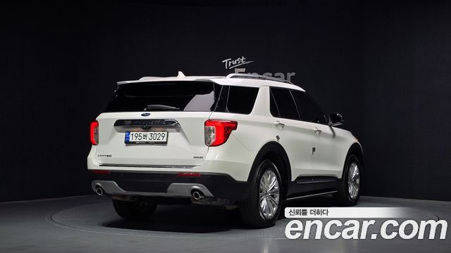 Ford Explorer 3.3 Hybrid — пробег 30 564 км — фото 2 из 5