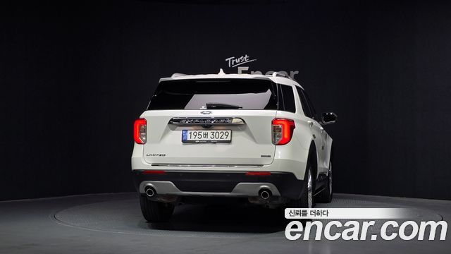 Ford Explorer 3.3 Hybrid — пробег 30 564 км — фото 4 из 5