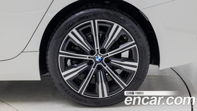 BMW 3-Series из Кореи Encar