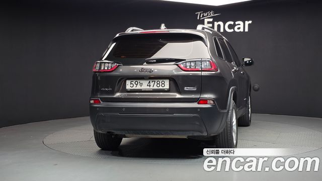 Jeep Cherokee 2.4 Longitude AWD — пробег 122 141 км — фото 4 из 5