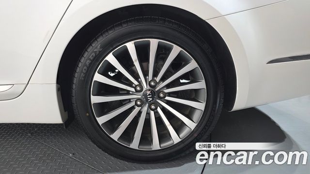 Kia K7 из Кореи Encar