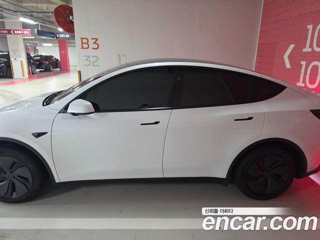 Tesla Model Y RWD — пробег 7 000 км — фото 4 из 5