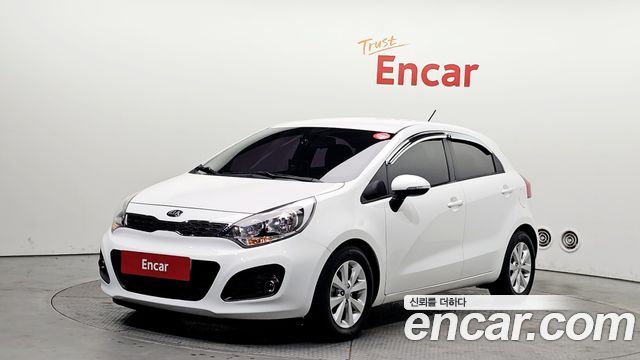 Kia pride 1.6 GDI Hatchback Luxury — пробег 89 112 км — фото 1 из 5