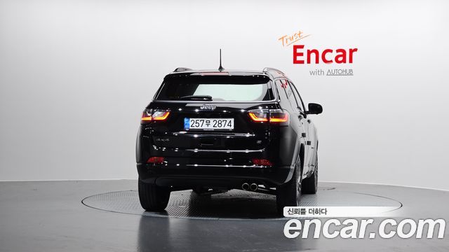 Jeep Compass из Кореи Encar