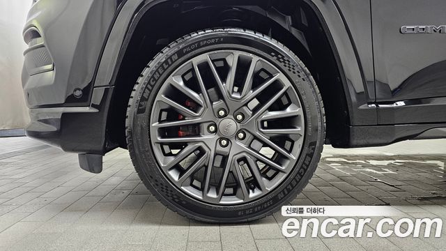 Jeep Compass из Кореи Encar