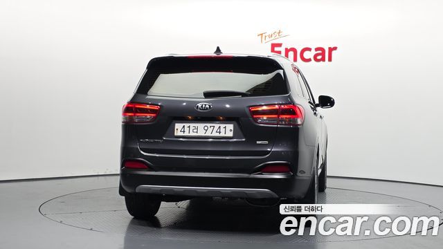 Kia Sorento из Кореи Encar